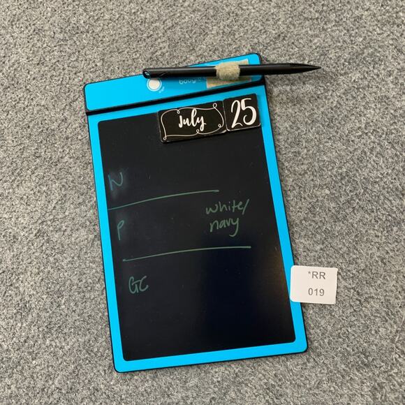 Tory Burch Shorts Womens 8 White Navy Sarah Jane Dover Pin Stripe Pockets Chino - Picture 12 of 13